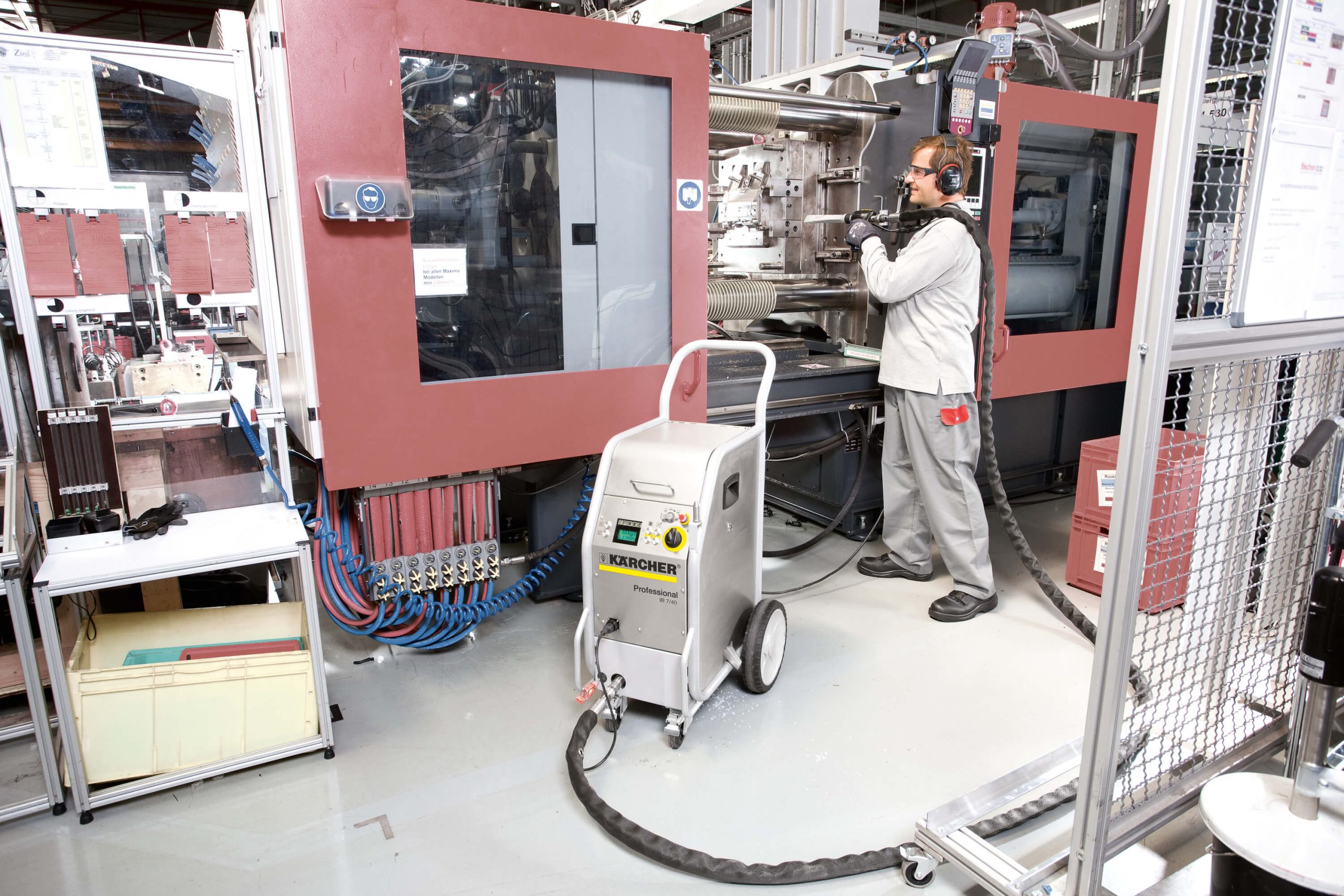 IB_7_40_app_dd_7_CI15_2000x3000px_3000x2000px Application Image