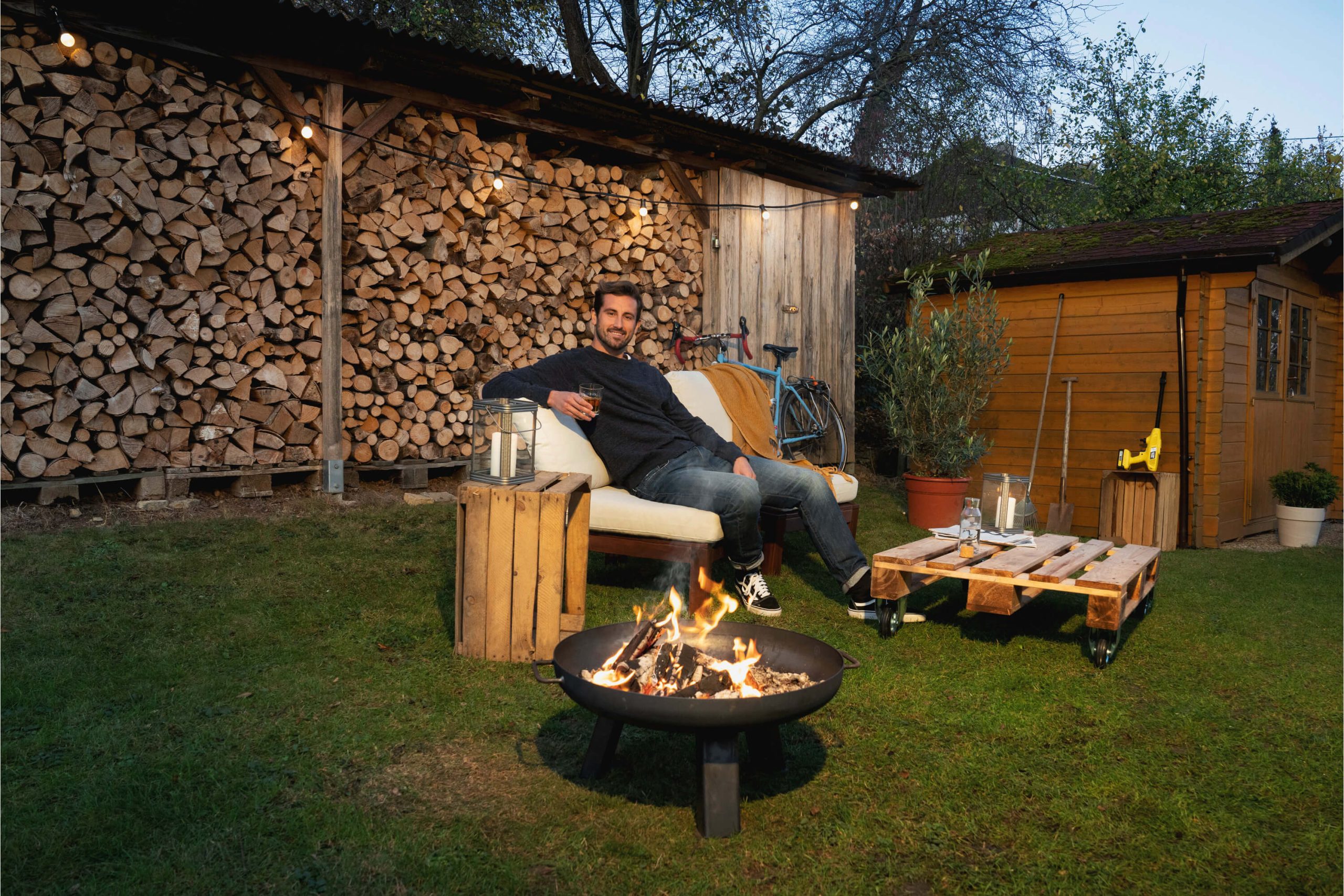 KHB_4_18_lifestyle_app_02_CI20_2000x3000px_3000x2000px Application Image