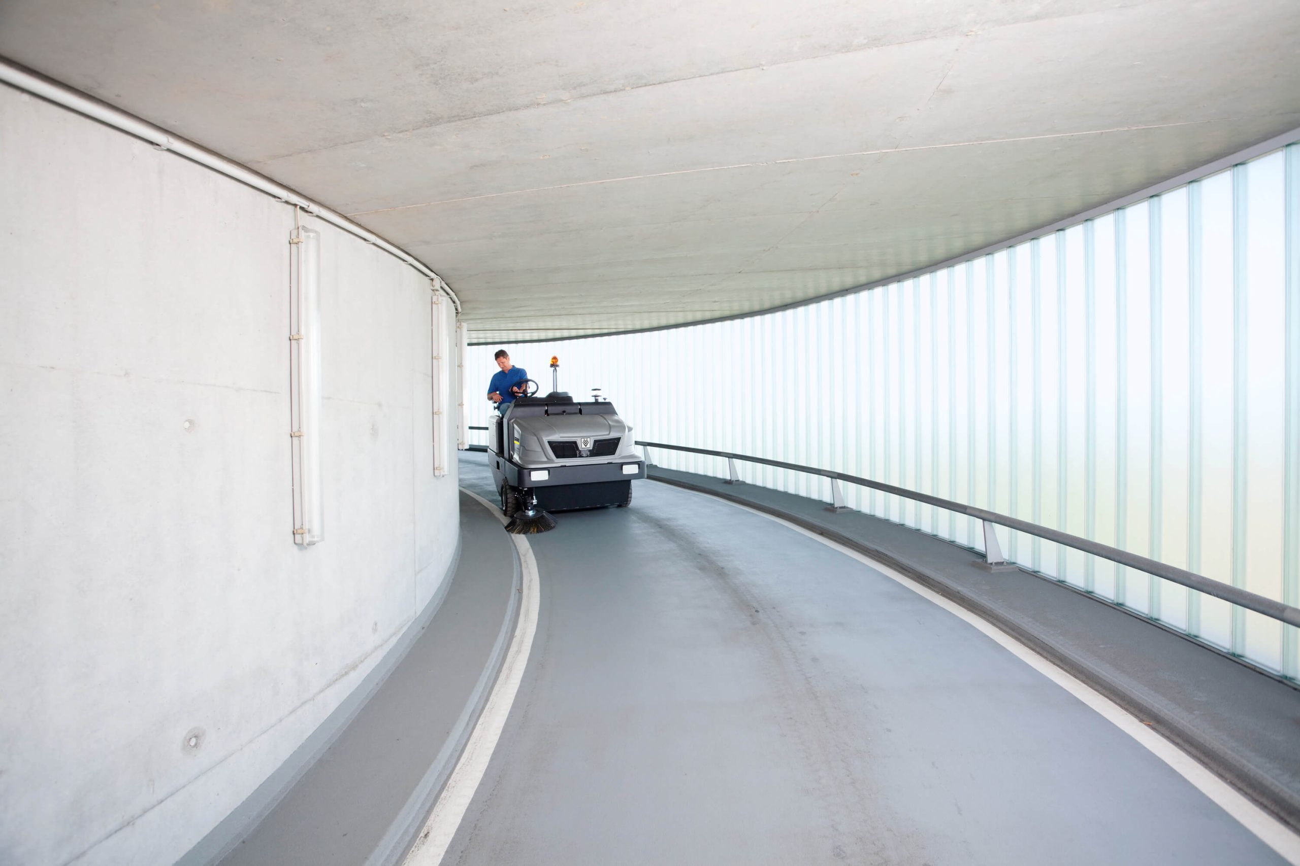 KM_150_50_car_park_app_21_2000x3000px_3000x2000px Application Image